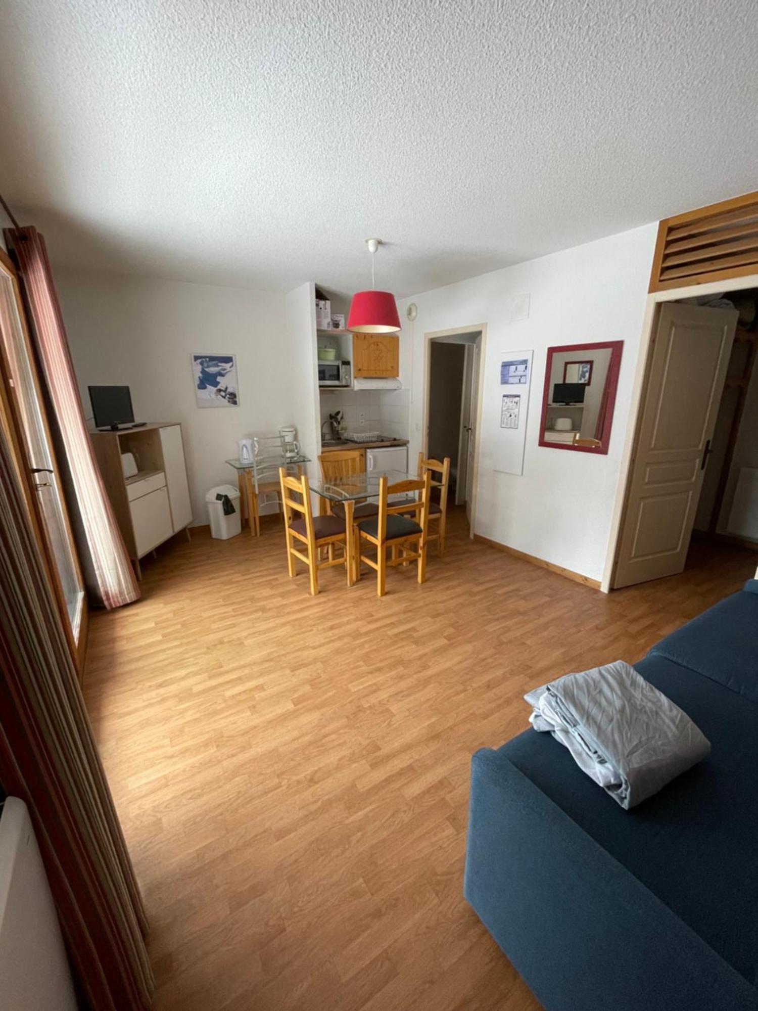 Studio Orelle 3 Vallees - Spa & Piscine - Apt 004 المظهر الخارجي الصورة