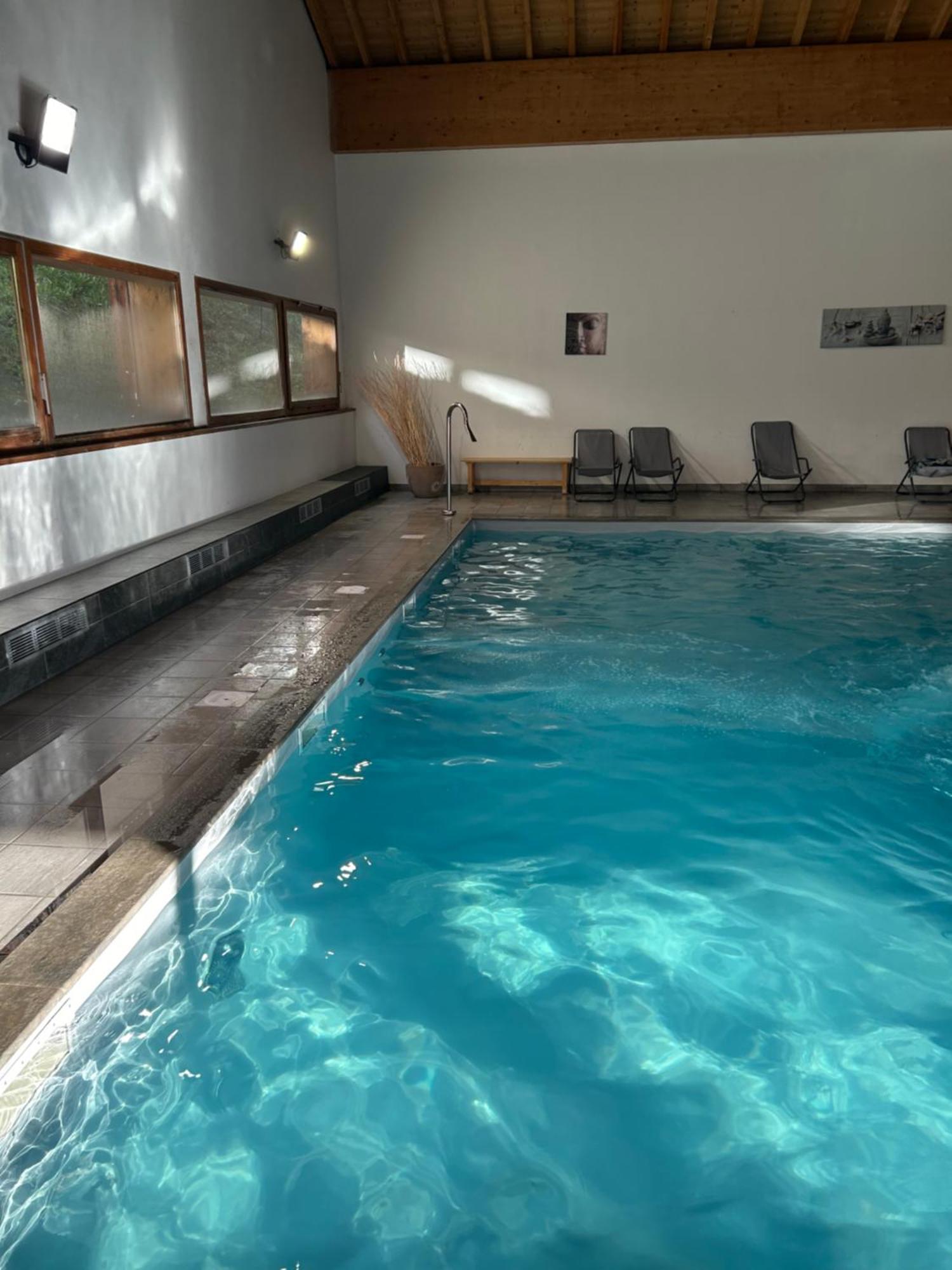 Studio Orelle 3 Vallees - Spa & Piscine - Apt 004 المظهر الخارجي الصورة